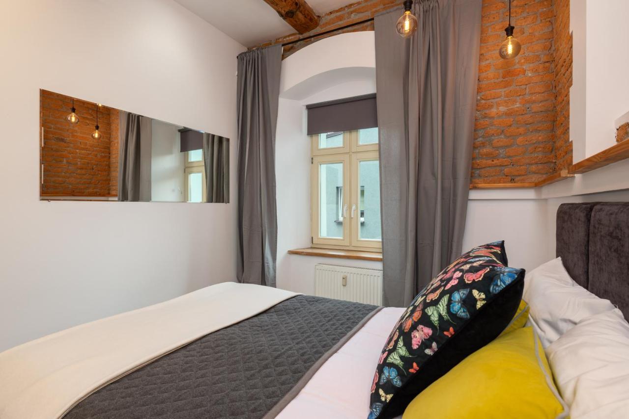 Biala 16 Apartment Bielsko-Biala Bagian luar foto